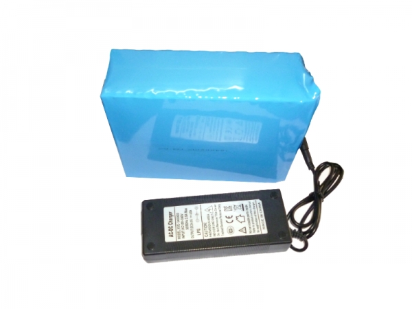 29.6V 25000mAh圆柱锂电池